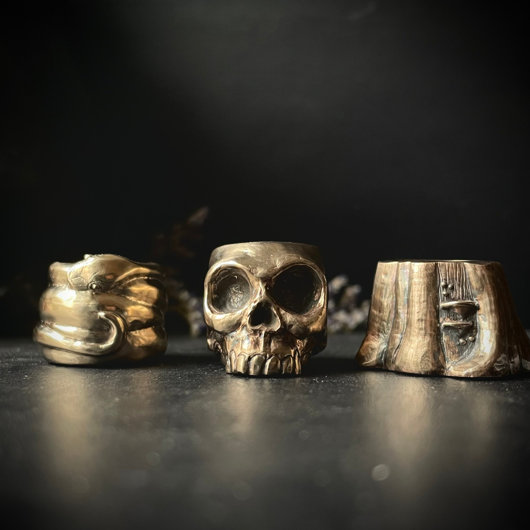 ALTAR ESSENTIALS :: Bronze Chime Candle Holder :: Tree Stump
