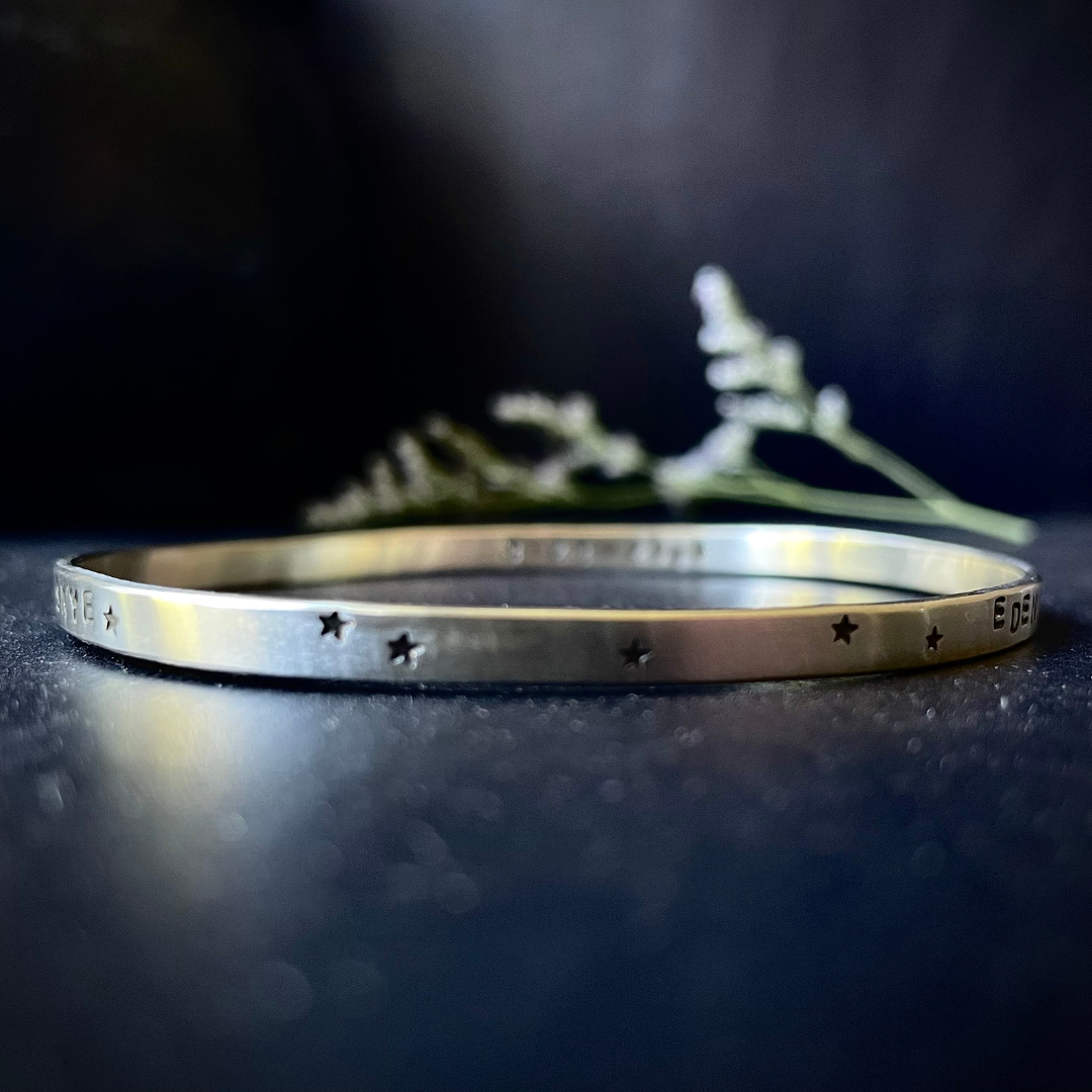 KEEPSAKE  ::  Family Bangle