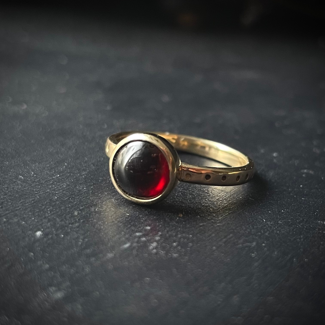 LUX  ::  Vampire&#39;s Kiss  ::  Garnet solitaire in 14k gold