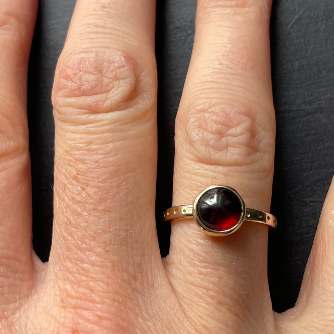 LUX  ::  Vampire&#39;s Kiss  ::  Garnet solitaire in 14k gold