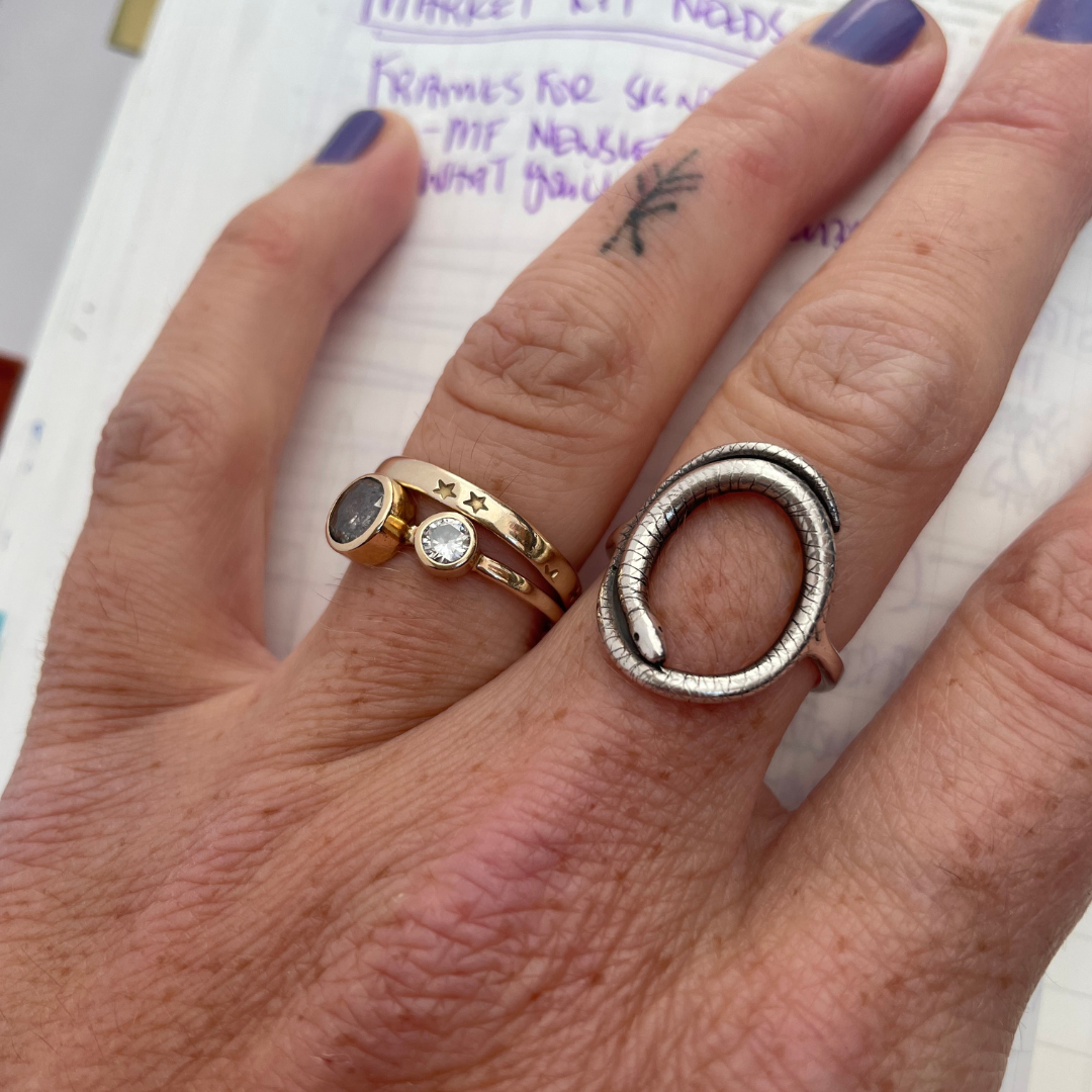 SERPENT SISTERS  ::  Regina Augustine