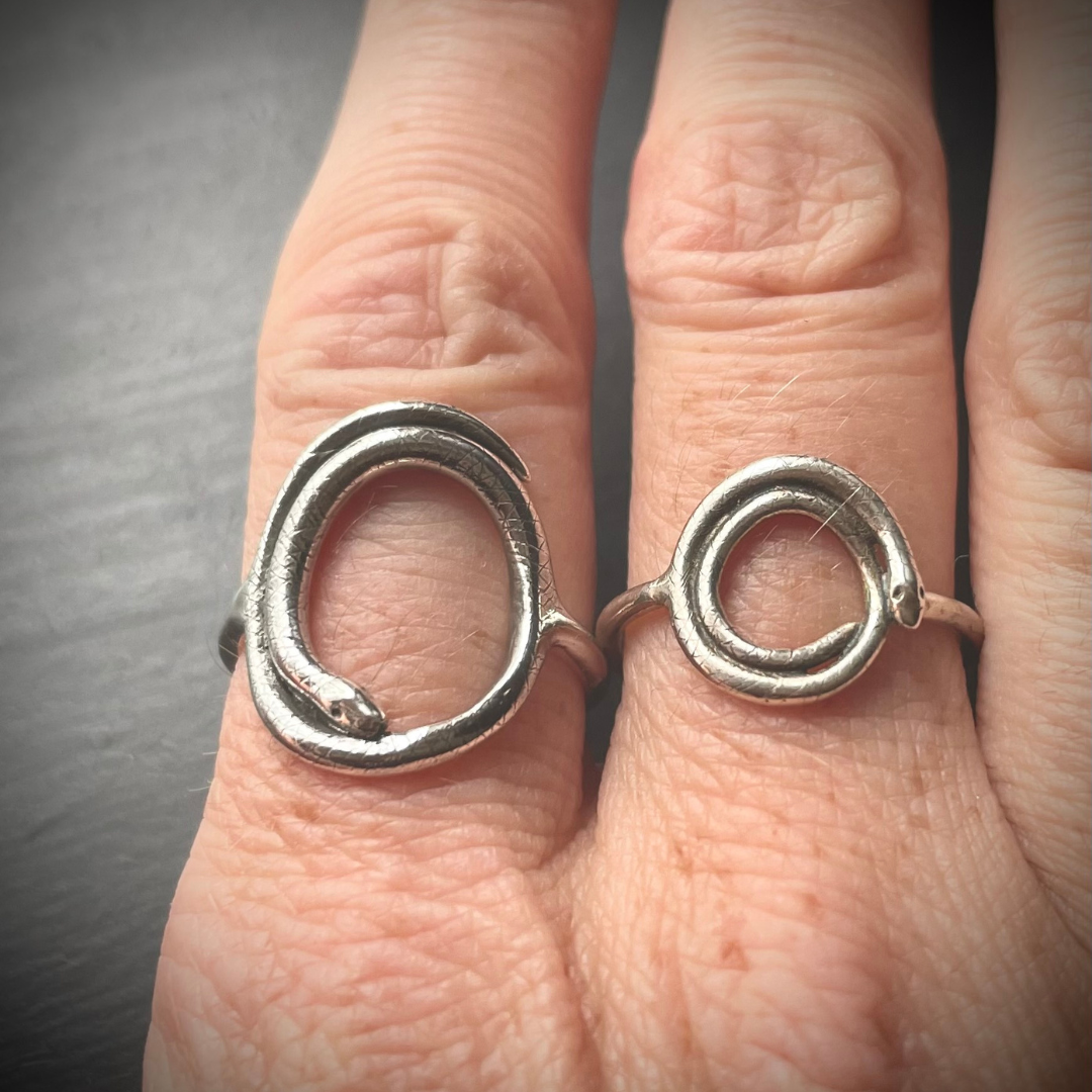 SERPENT SISTERS  ::  Augustine