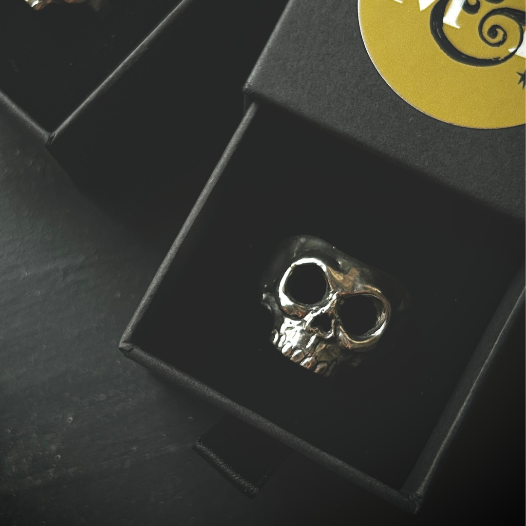 MEMENTO MORI  ::  Grimshaw Ring