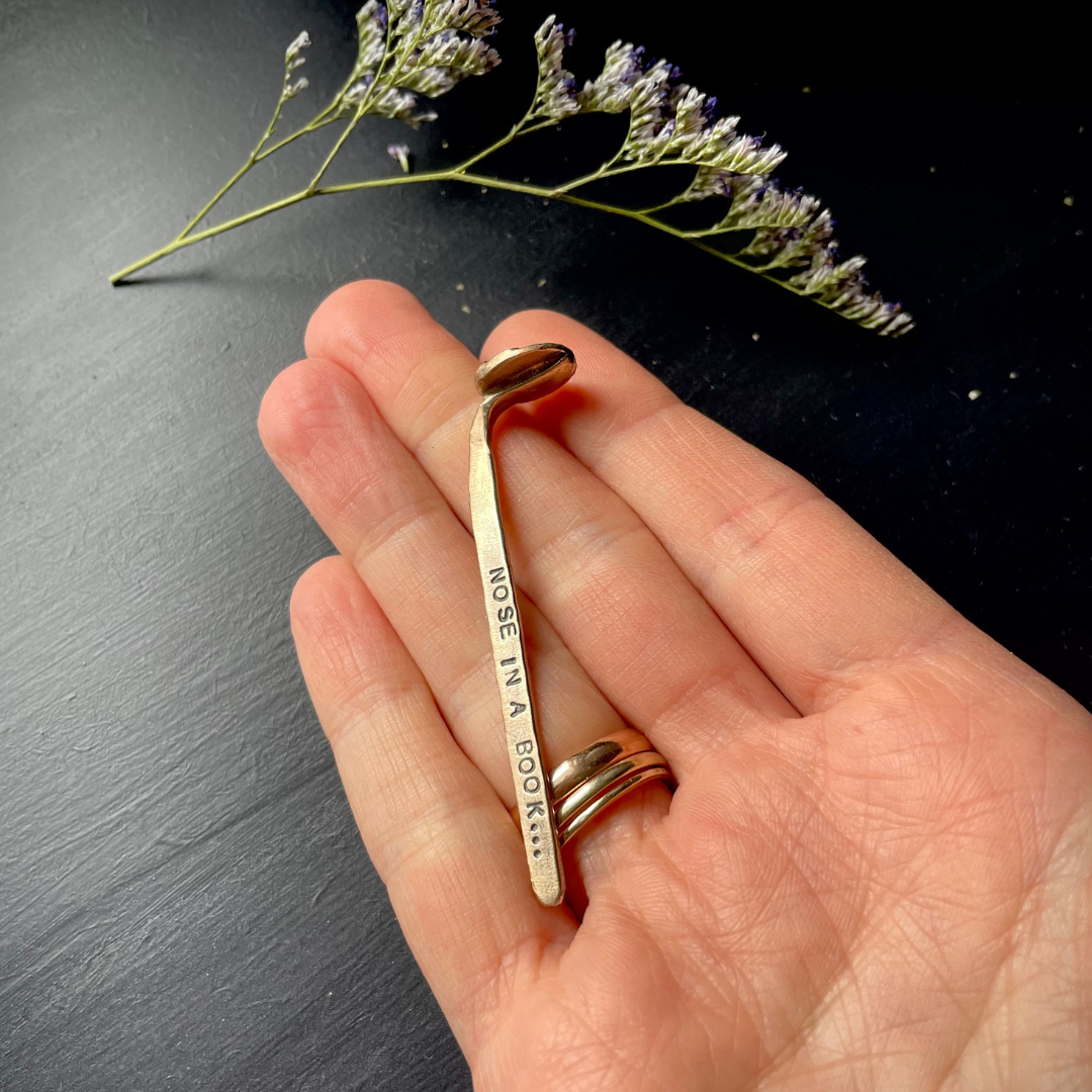 BOOK BLING  ::  Bronze Bookmark  ::  A luxurious bookish gift  ::  Book Jewellery