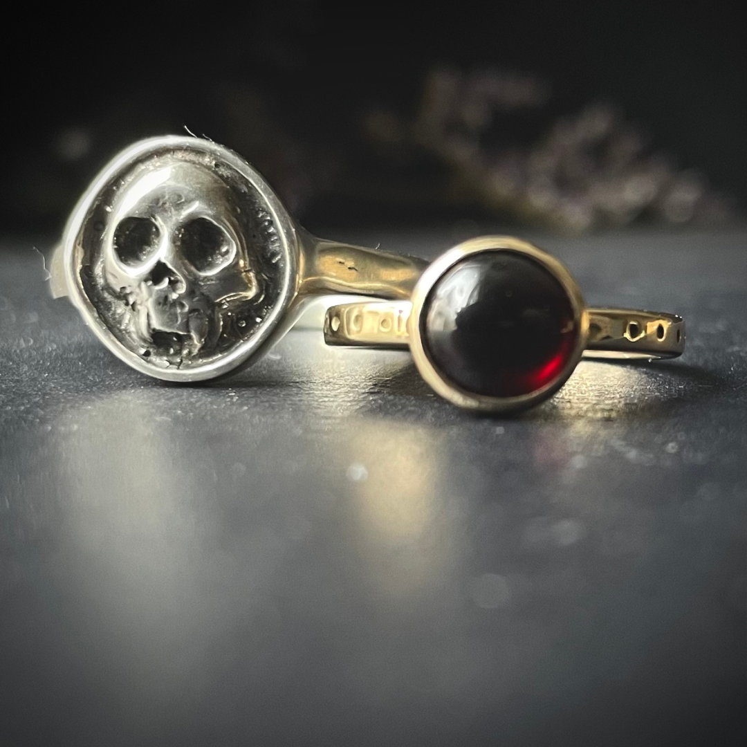 LUX  ::  Vampire&#39;s Kiss  ::  Garnet solitaire in 14k gold