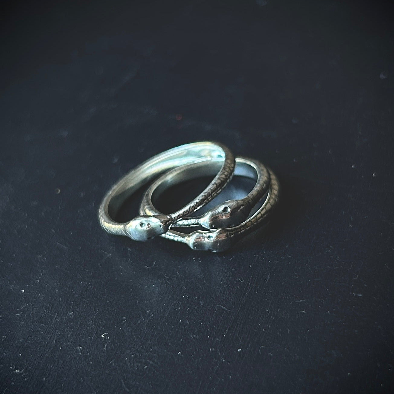 Serpent Sisters  ::  Odette