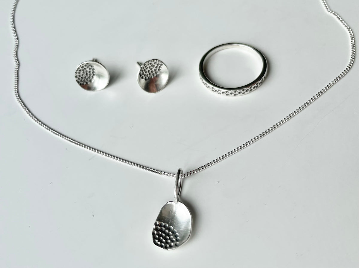 NATURA  ::  Seedling Ring